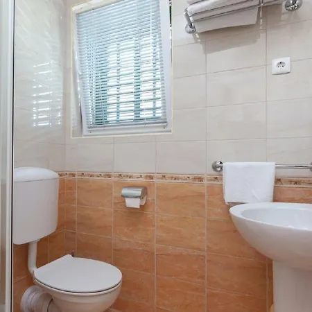 Apartments Il Giardino Makarska Exterior photo